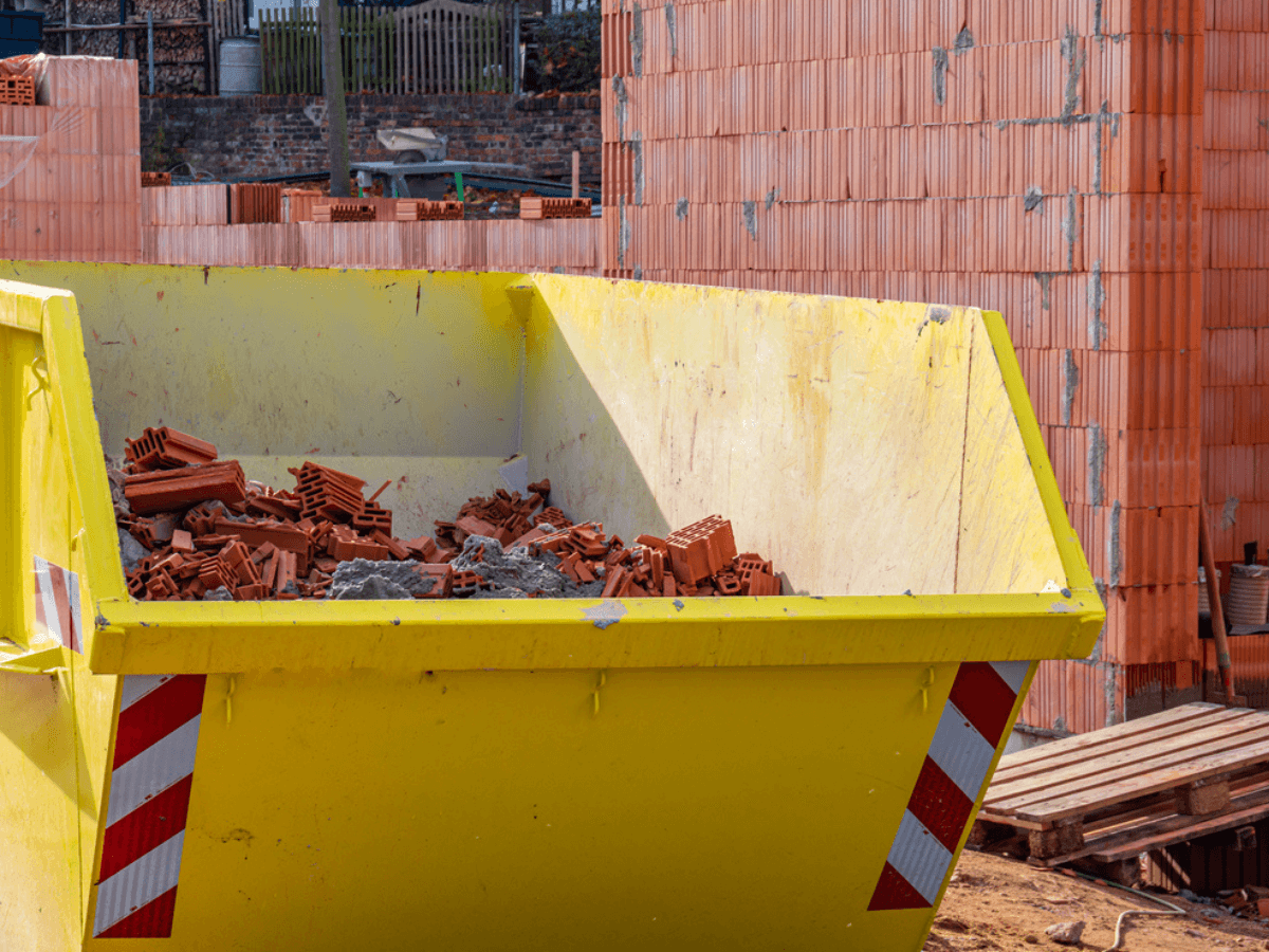 Featured image for “Keeping the Cycle Going: Streamlining Your Waste Transfer Process with Nationwide Bin Hire and Demolitions”